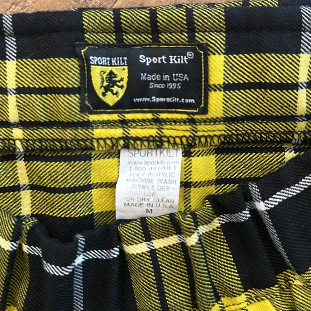 EUC - Yellow Gridiron Sport Kilt Mini Kilt Size M - Picture 5 of 5
